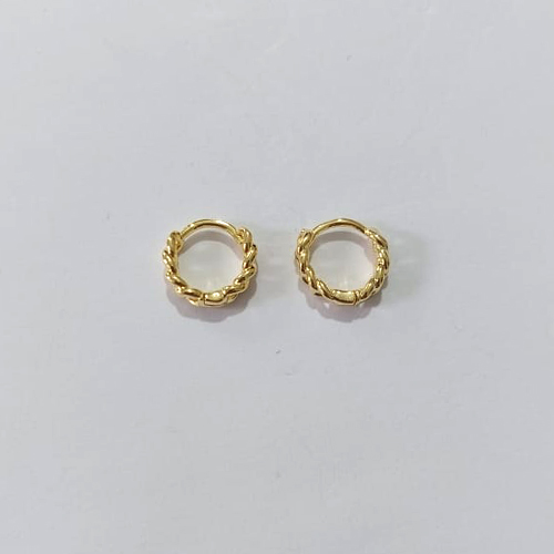 BRINCO FOLHEADO A OURO 3 MILÉSIMOS + VERNIZ DIAMOND BRINCO DE ARGOLA TRANÇADAS 11MM OUBR000710