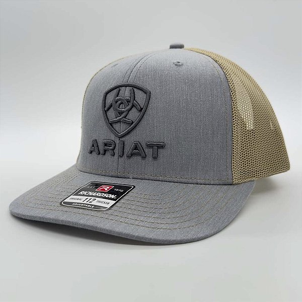 BONÉ ARIAT 014