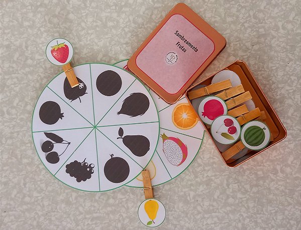 Jogo Educativo "Encaixe das Frutas"