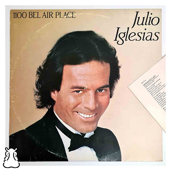LP Julio Iglesias - 1100 Bel Air Place - Vinil 1984 - Hm