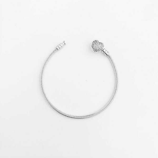Pulseira para Berloques com Fecho em Coração Cravejado com Zircônias