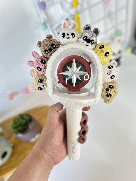 Capa para Lighstick stray kids Nachimbong croche amigurumi