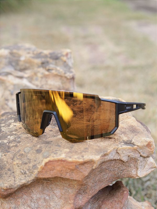Óculos de Sol Esportivo Breeze Dourado