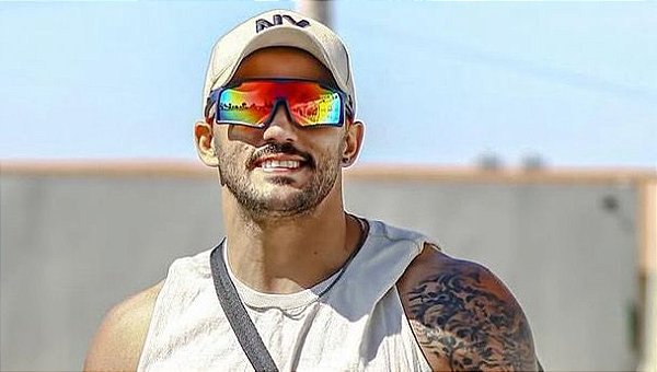 Óculos de Sol Esportivo Titan