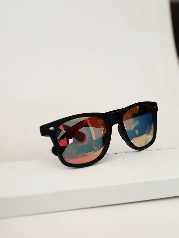 Óculos de Sol Max Preto Lente Vermelha