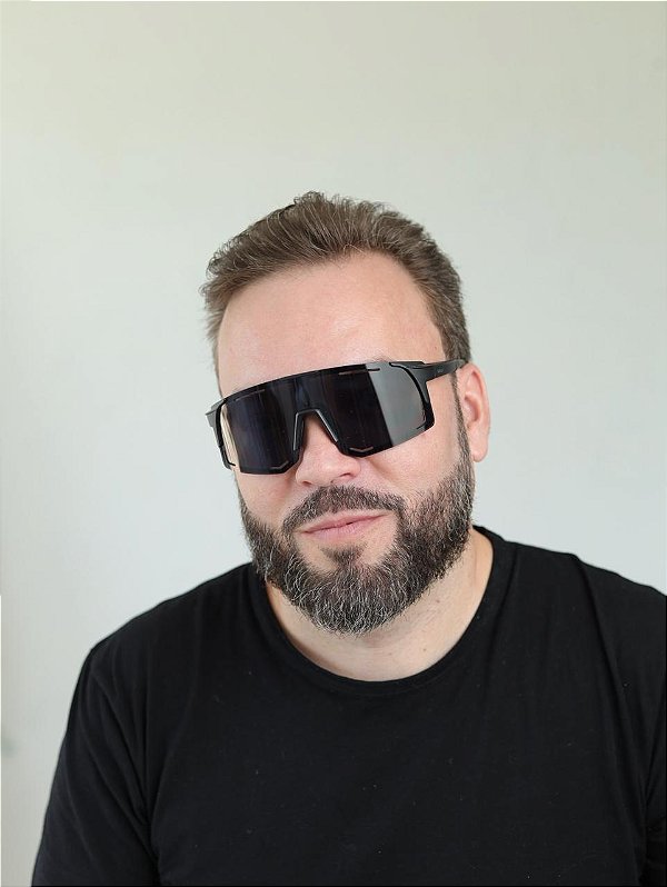 Óculos de Sol Esportivo Momentum Preto