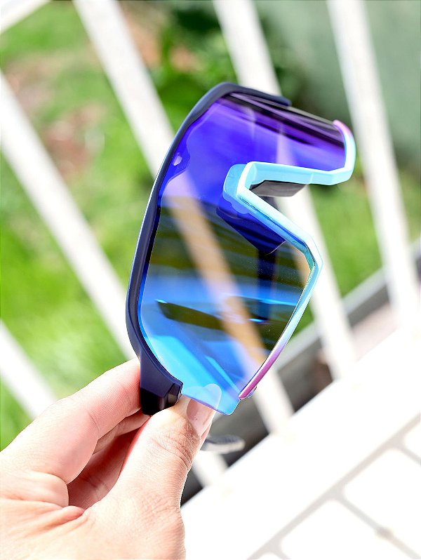 Óculos de Sol Esportivo Legacy