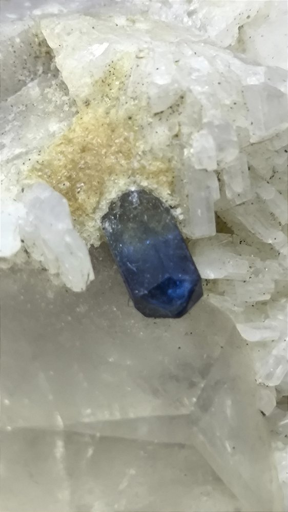 Fluorapatita azul