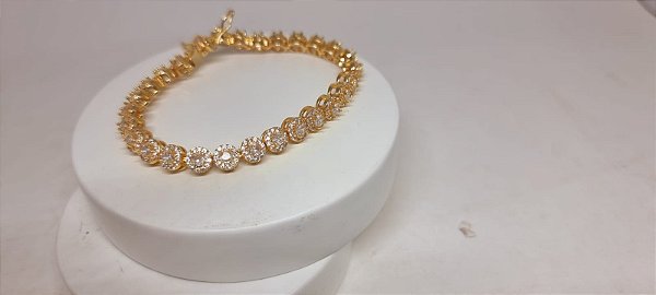 Pulseira Flor Riviera cravejado Cristal banho ouro amarelo 18k.