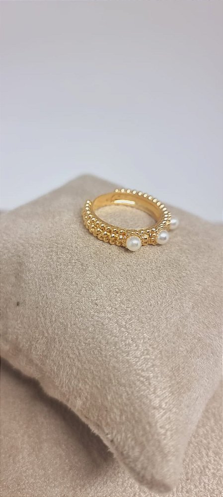 Anel Três Pérolas Texturado Brilhante