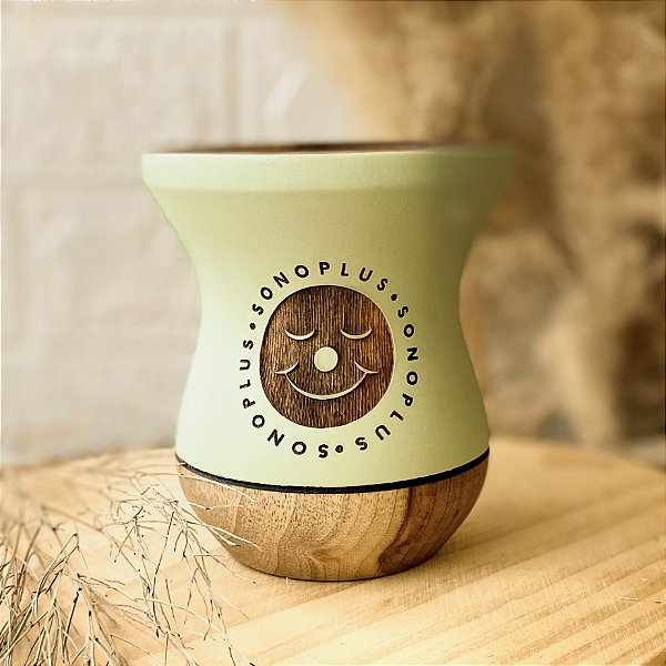 Cuia de Chimarrão Verde Hortelã Fosca Madeira Personalizada