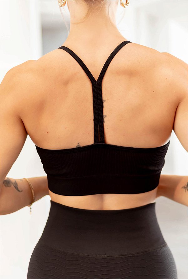 Top Preto alça fina