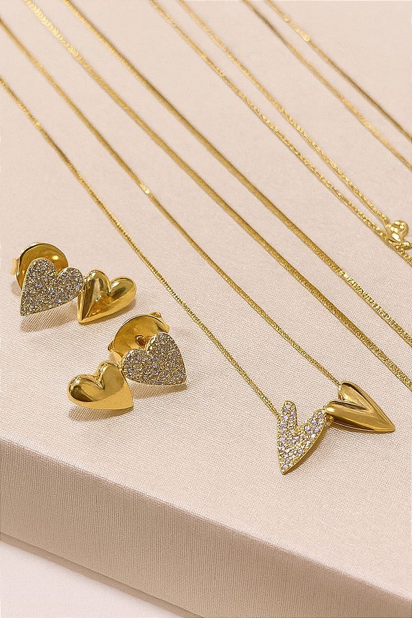 CONJUNTO DUPLO CORAÇÃO LISO E CRAVEJADO COM ZIRCÔNIAS