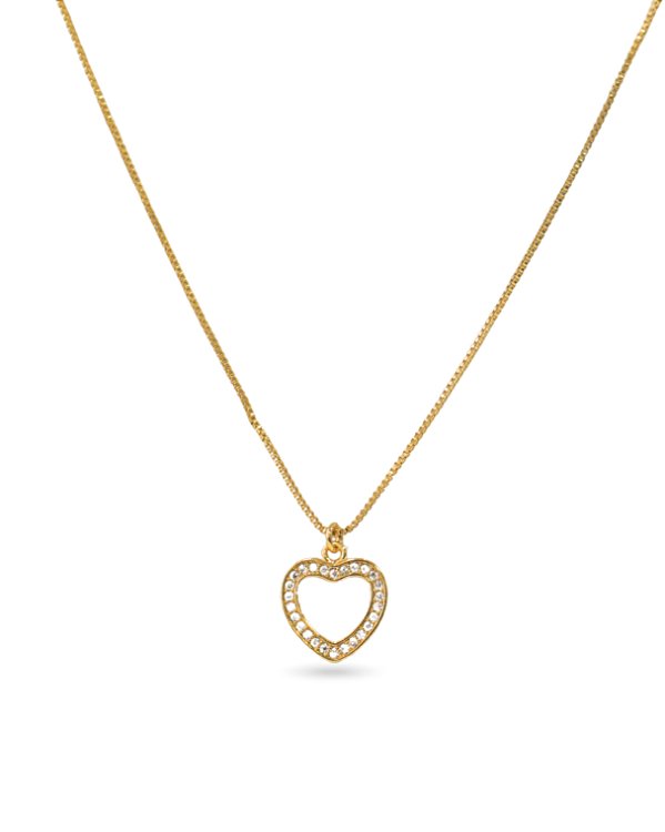 COLAR CORAÇÃO VAZADO CRAVEJADO DE ZIRCÔNIAS BANHADO A OURO 18K