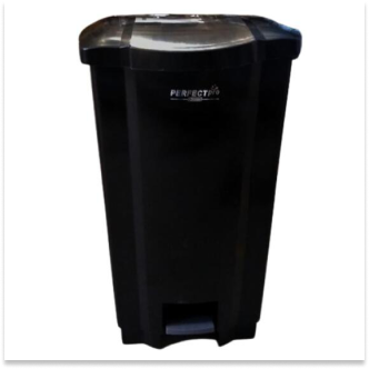 LIXEIRA COM PEDAL 100 LTS PERFECT PRETO