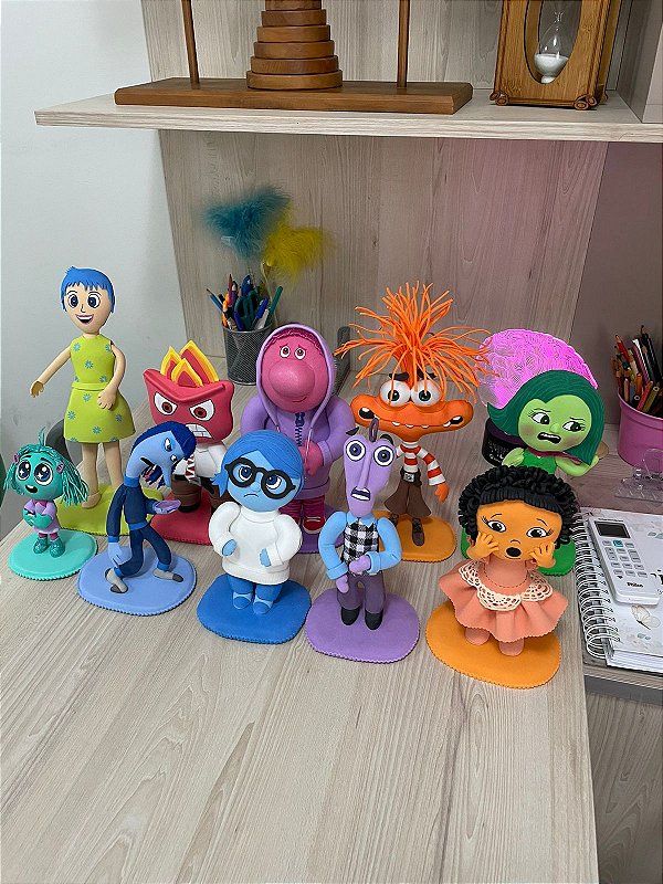 KIT EMOÇÕES DIVERTIDAMENTE COM A EMOÇÃO SURPRESA