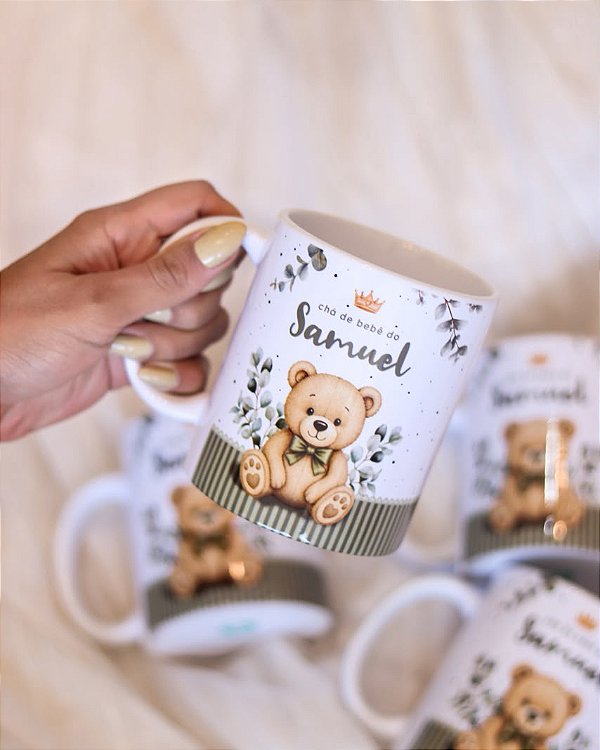Caneca chá de bebê verde oliva e ursinho
