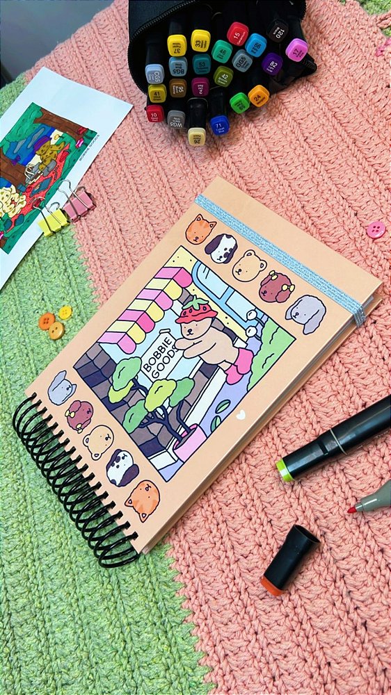 Livro de Colorir Bobbie Good (COR CREME)