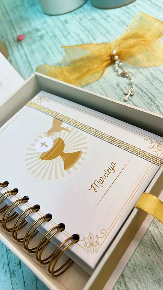 Caixa cartonada c/caderno A6