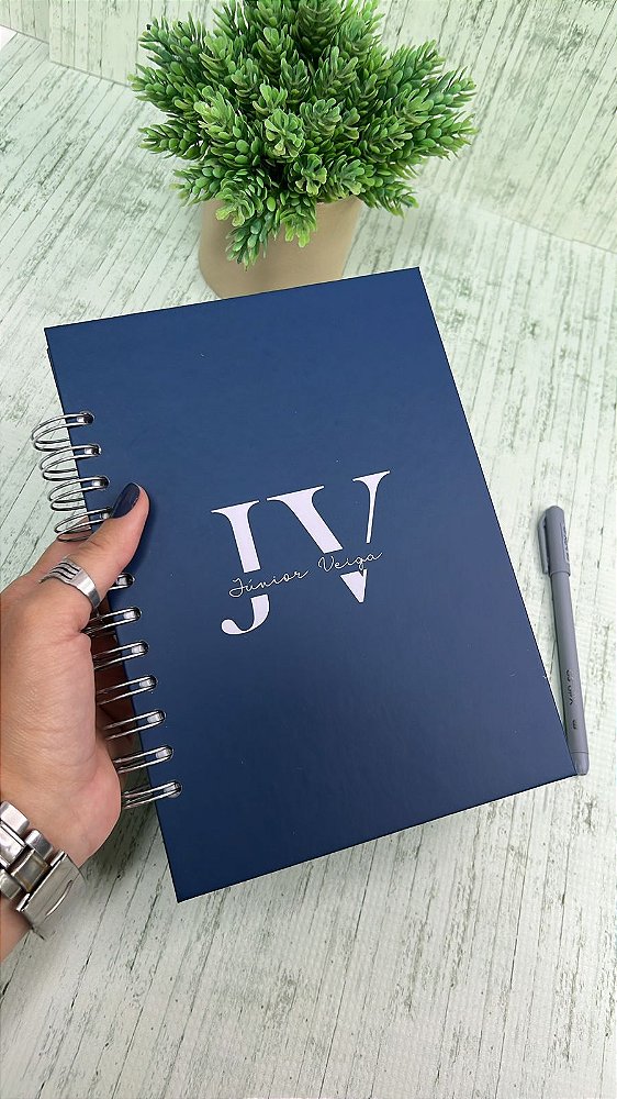 Caderno A5 c/100fls capa dura fundo Azul escuro