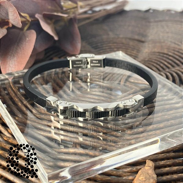 Bracelete Engrenagens em Couro com Detalhes em Aço Inox