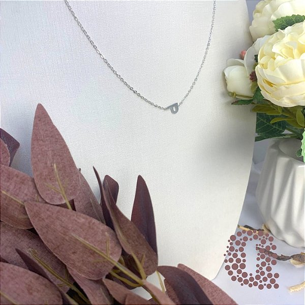 Colar Letra P Liso Ouro Branco