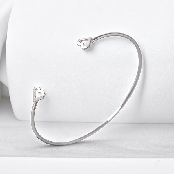 Bracelete Liso Regulável Coração Vazado Banho Ródio Branco