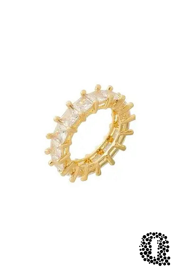 Anel Cravejado com Cristais Quadrados Banho Ouro 18k