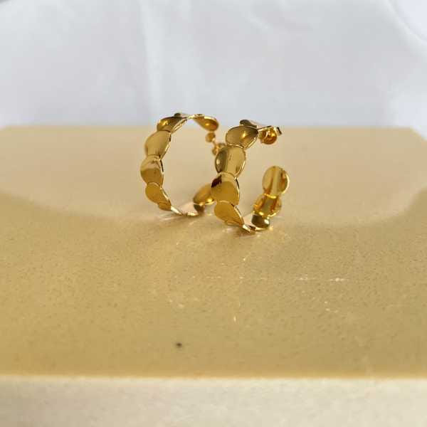 Brinco De Argola Aberta Escamas Folheado a Ouro 18K