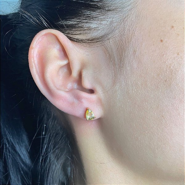 Brinco Gota Marfim Folheado a Ouro 18K