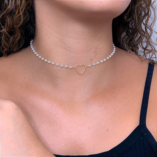 Choker Pérolas Coração Vazado Meio Folheado a Ouro 18K