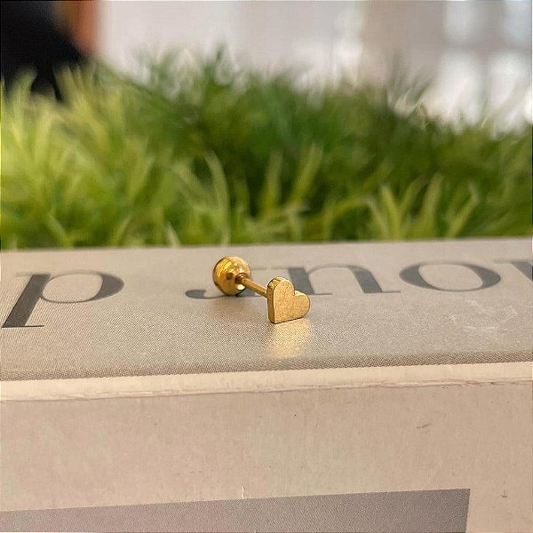 Piercing Coração Liso Alongado Folheado a Ouro 18K