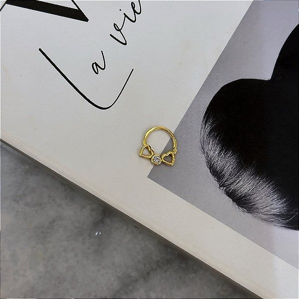 Piercing Torção Coração Liso E Zircônia Folheado a Ouro 18K