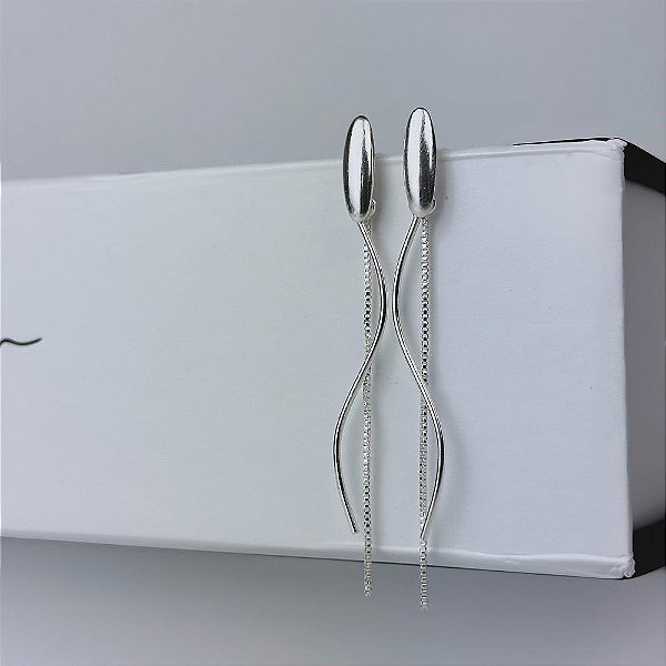 Brinco Fio Duplo Cascata e Escudo Folheado a Prata 925