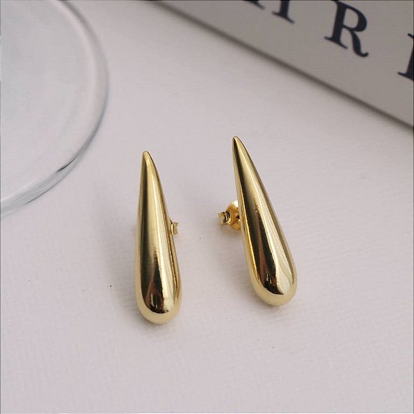 Brinco Gota Alongada Lisa Folheado a Ouro 18k