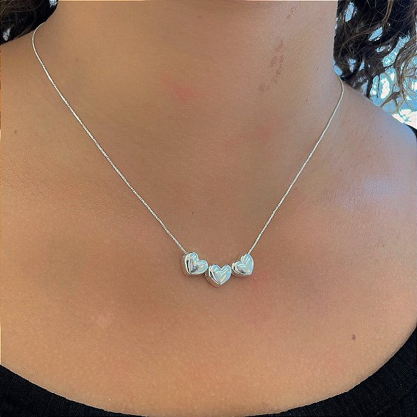 Colar 3 Corações Lisos Folheado a Prata 925