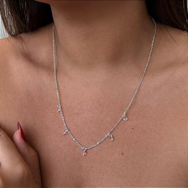 Colar com Gotinhas Cristais Folheado a prata 925