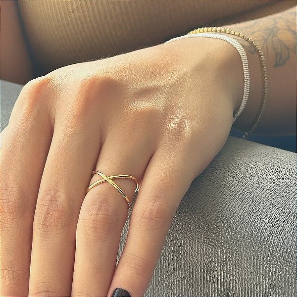 Anel Aro Cruzado X Folheado a Ouro 18k
