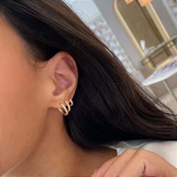 Triozinho de Argolas Cravejadas Retas Folheado a Ouro 18k