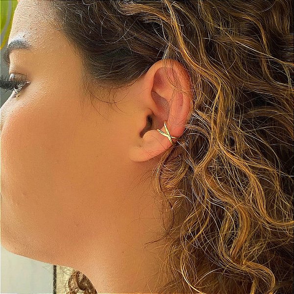 Piercing Fake Fio Liso Cruzado Folheado a Ouro 18k