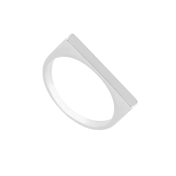 Anel Formato D Folheado a Prata 925