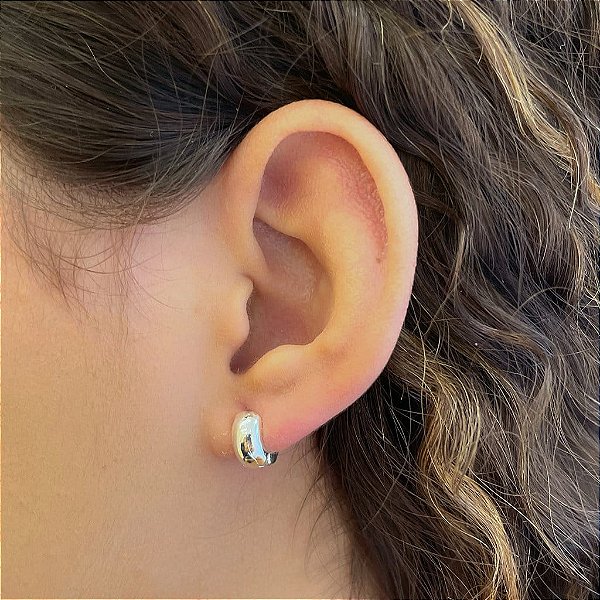 Brinco Argola Lisa Abaulada Folheada a Prata 925