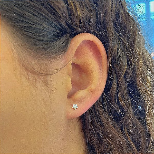 Brinco Estrela Lisa PP Folheado a Prata 925