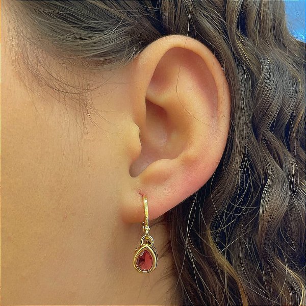 Brinco de Argola com Pingente Gota Zircônia Rosa Borda Folheado a Ouro 18k