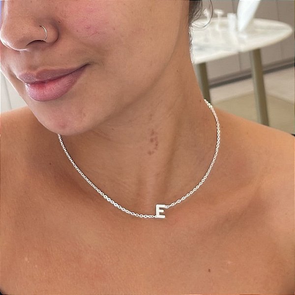 Colar Inicial Corrente Retangular Folheado a Prata 925