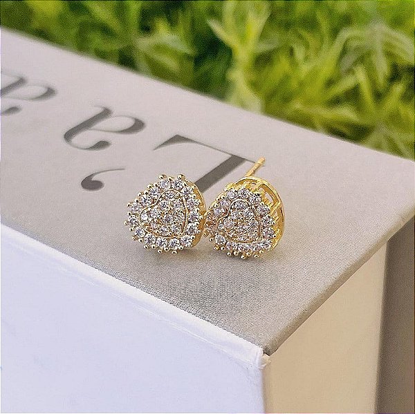 Brinco de Coração Pavê Cravejado Ponteiras Folheado a ouro 18K