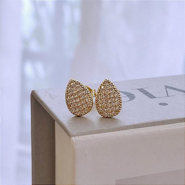 Brinco de Gota Pavê Cravejada Cristal Grande Folheado a ouro 18K