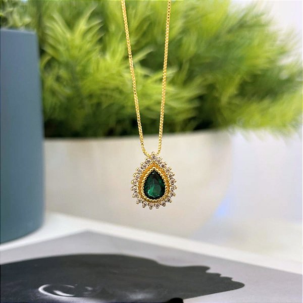 Colar Gota Zirconia Verde Borda Cristal Folheado a Ouro 18k
