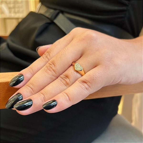 Anel Aro Liso com Coração Pavê Cravejado Cristal Folheado a ouro 18K