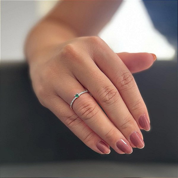 Anel Aparador e Solitário Verde Folheado a prata 925